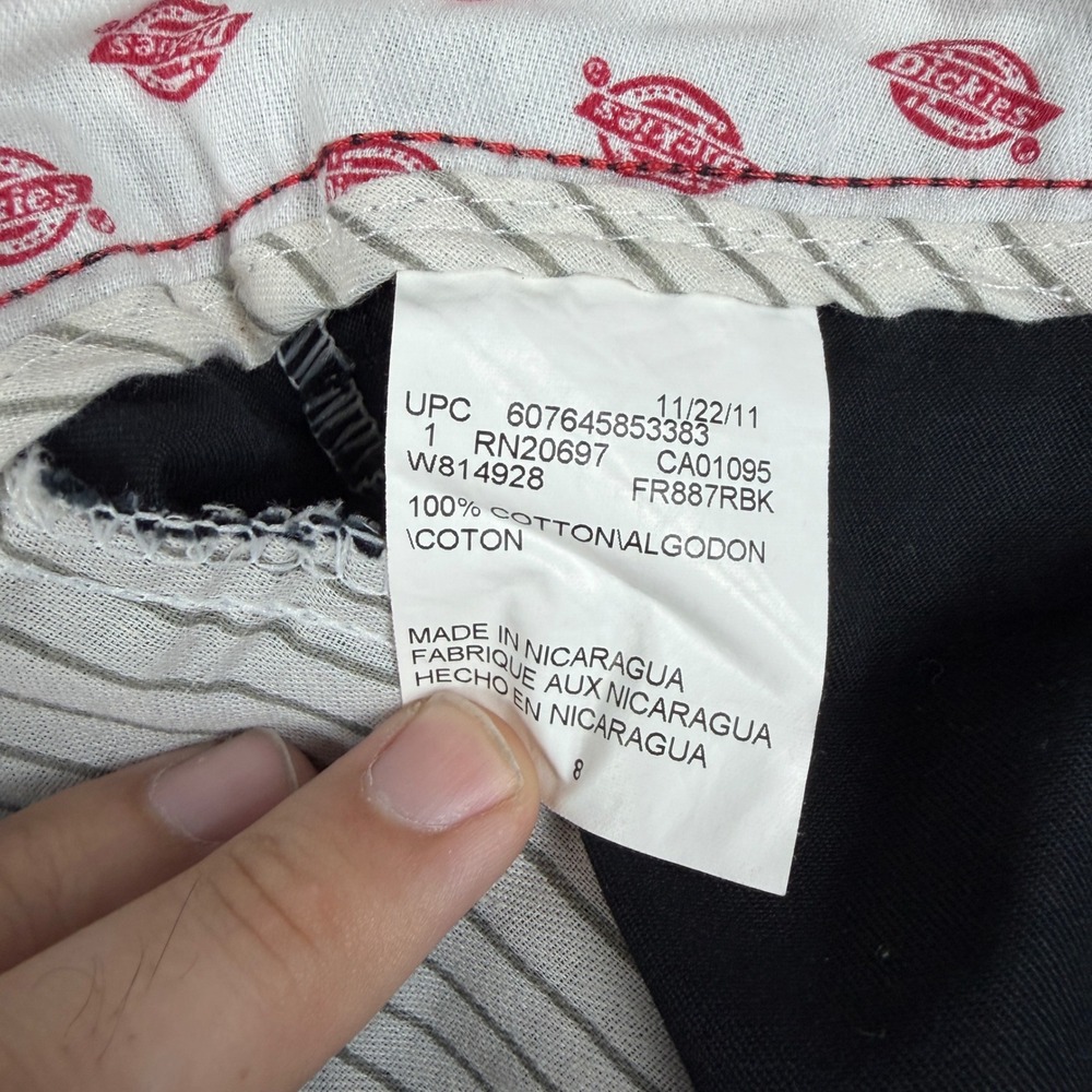 Dickies Womens Boyfriend Chino Shorts Black Cotton Twill W814928 Size 8 - Picture 4 of 8
